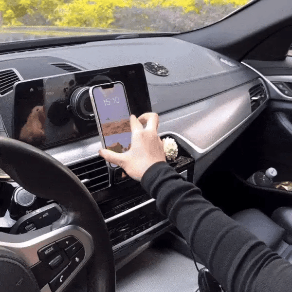 Magnetic Wireless Car Charger